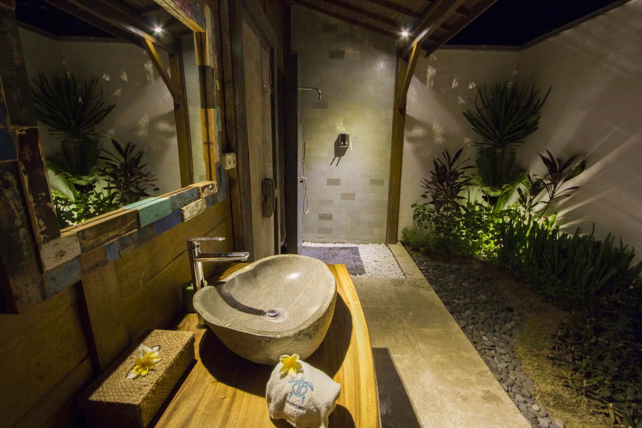 Benthos Bali Dive Hotel Candidasa